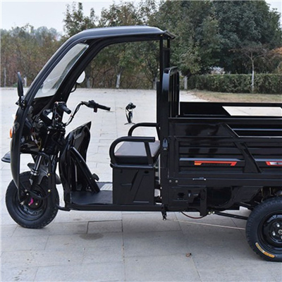 2200w high power electric motorcycles tricycles non-slip off road tire scooter tricycle with box small agricultural tractor