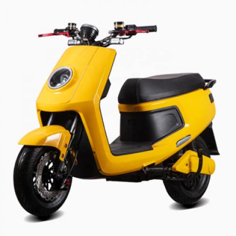1500W long range 90km fashion disc brake lithium battery 72V/30AH smart BMS young person high speed 65km/h electric scooter