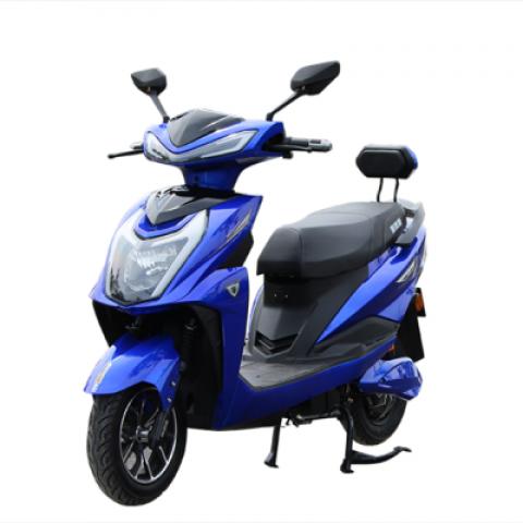 2021 cheap fashion USB phone charging three levels speed one button start disc brake lead acid lithium battery electric scooters